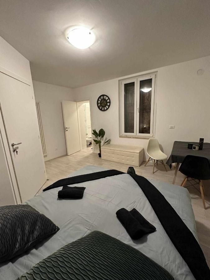 Destiny Home 3 Verona Borgo Roma ภายนอก รูปภาพ