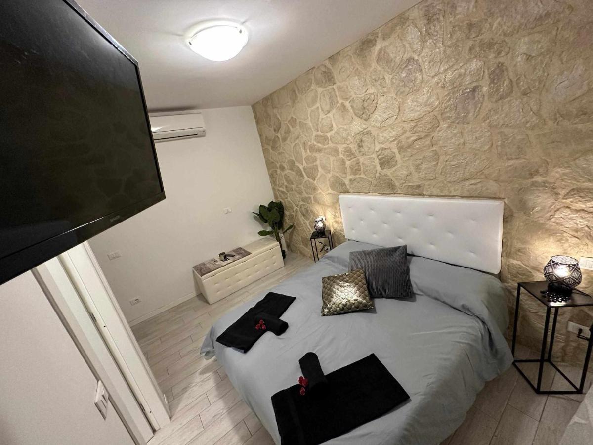 Destiny Home 3 Verona Borgo Roma ภายนอก รูปภาพ